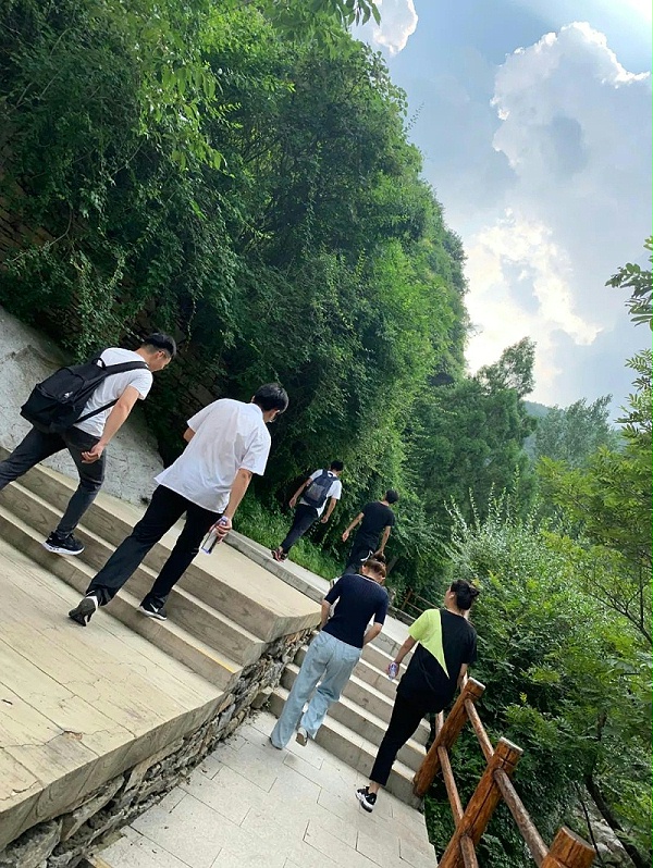 走路